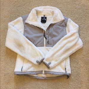 Women’s north face jacket